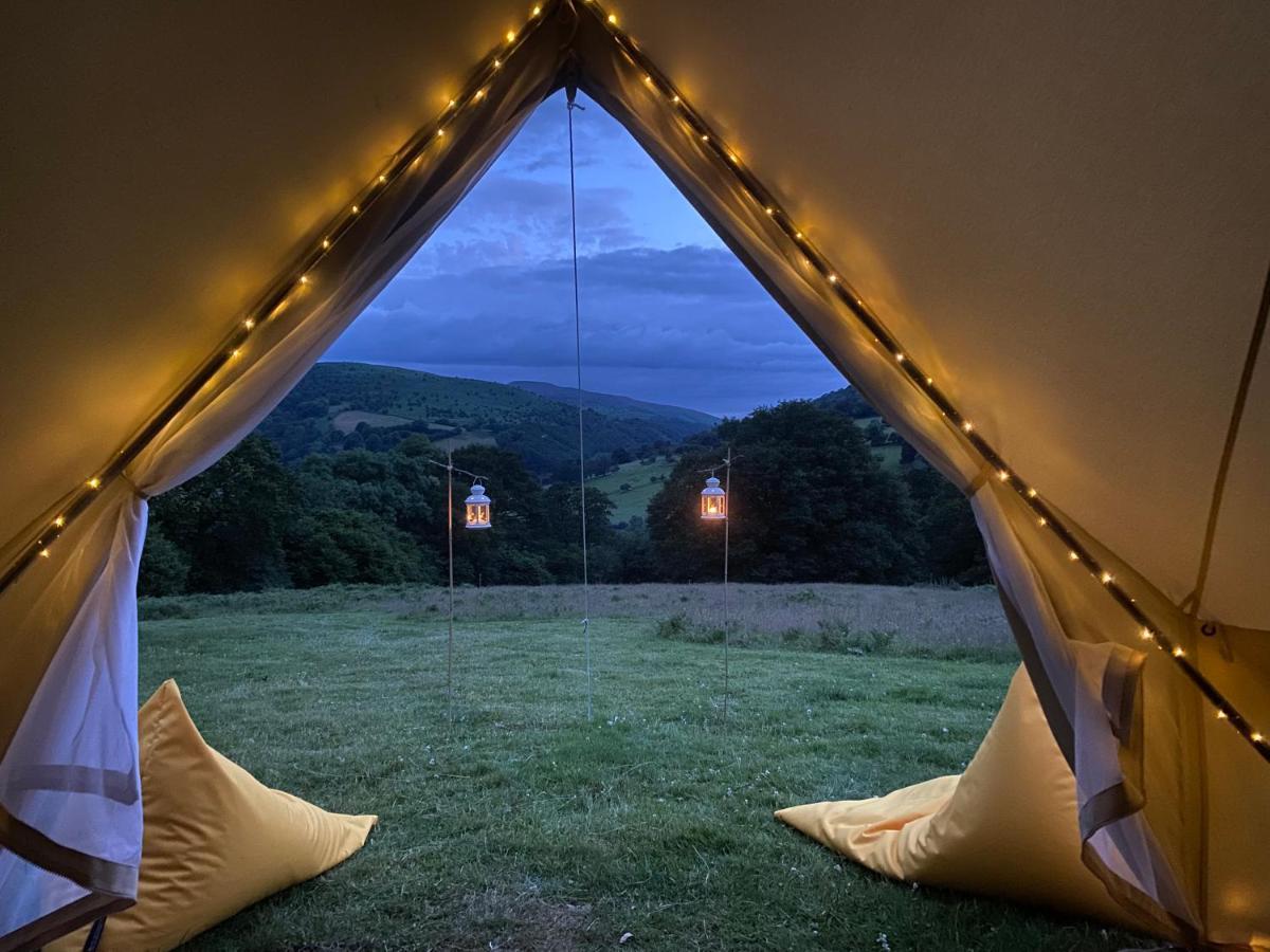 Black Mountains Glamping Hotel Abergavenny Buitenkant foto