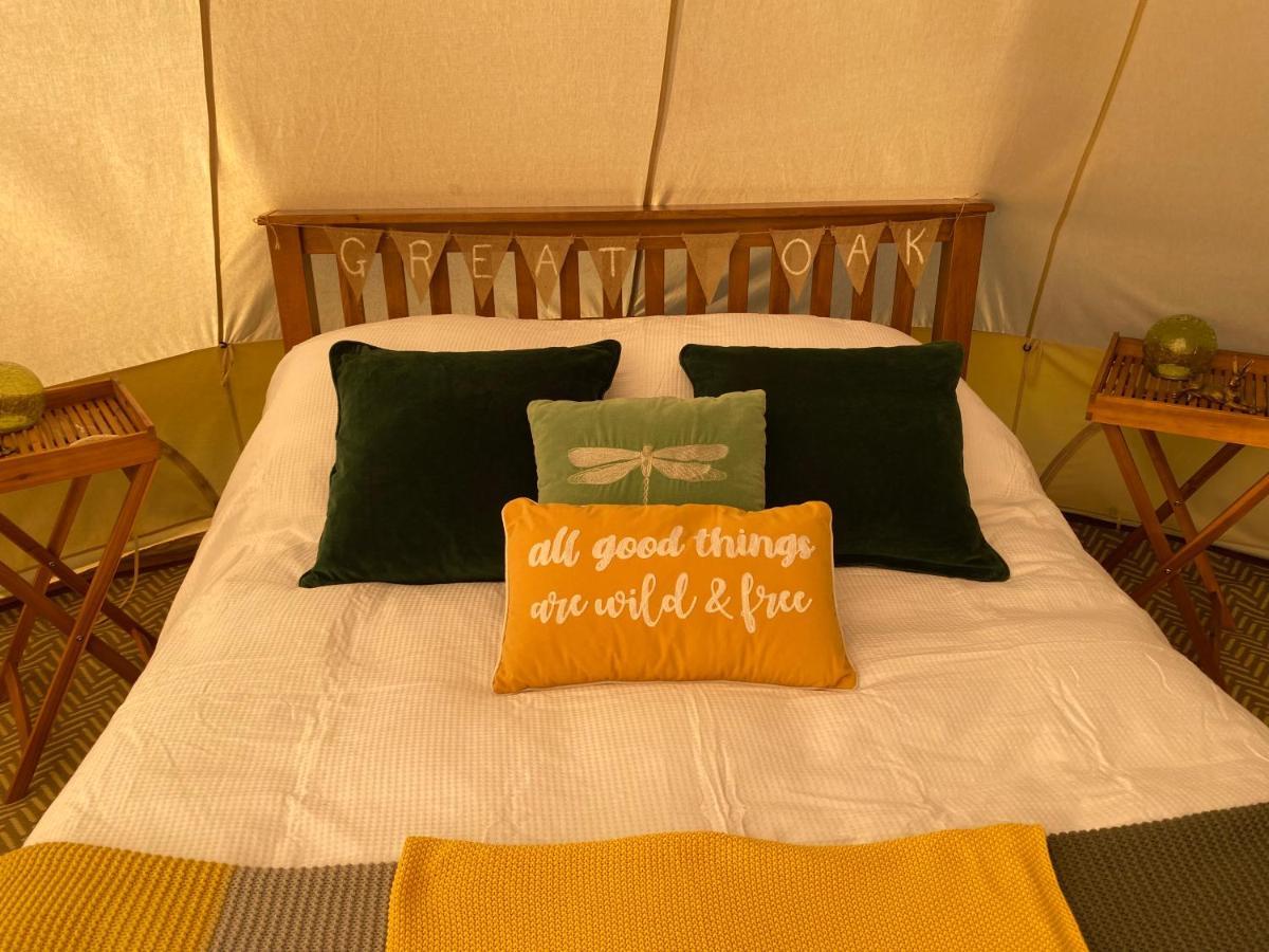 Black Mountains Glamping Hotel Abergavenny Buitenkant foto