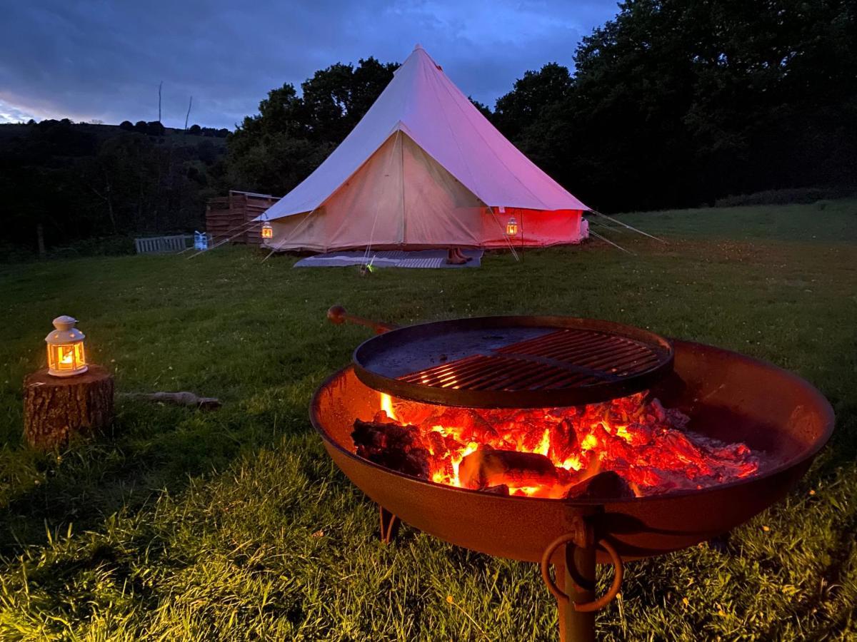 Black Mountains Glamping Hotel Abergavenny Buitenkant foto